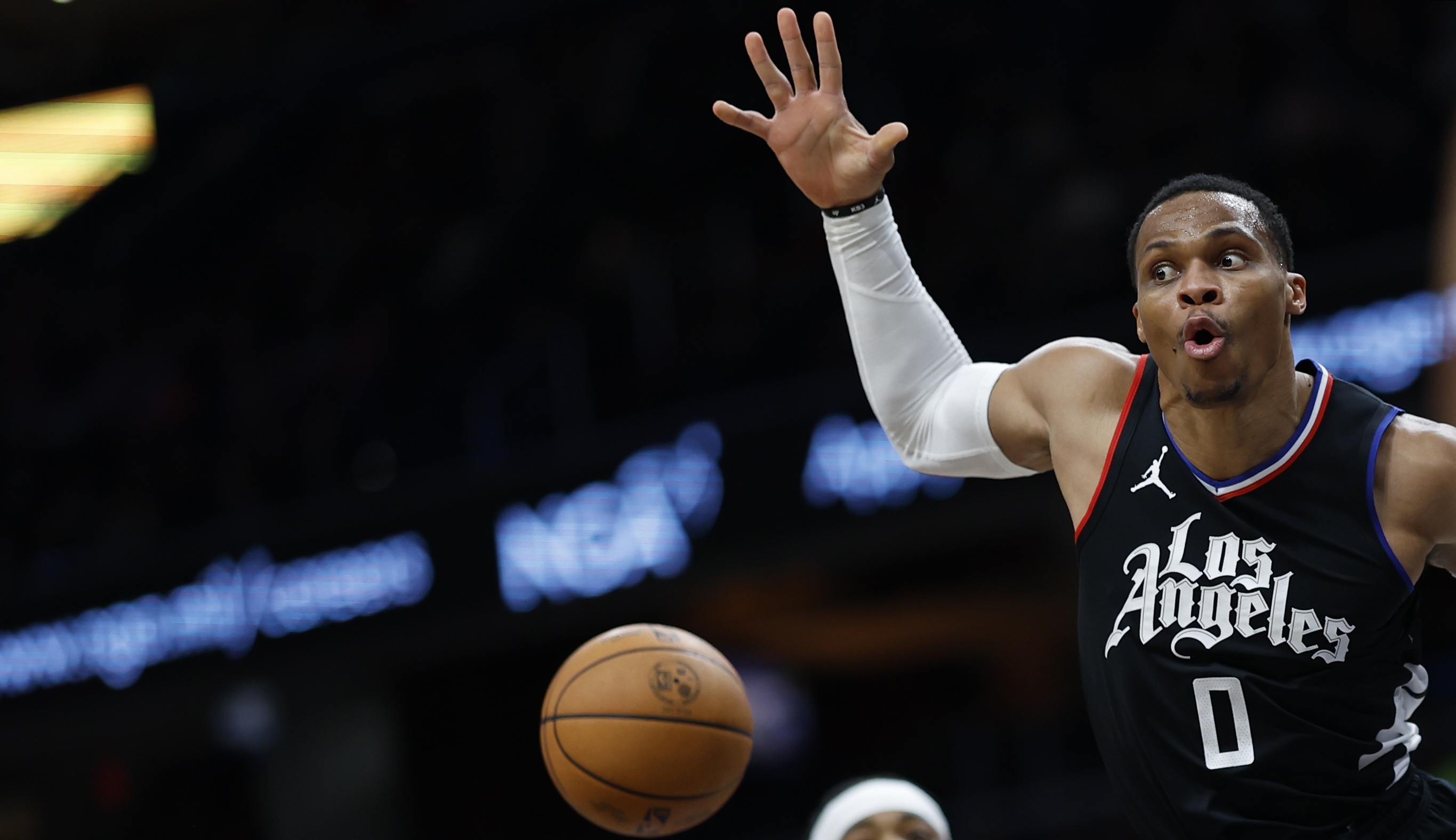 kysports-包含欧篮联赛程吃紧，洛杉矶快船转会期刷新队史纪录，信心回归，球探报告显示潜力的词条-kysports