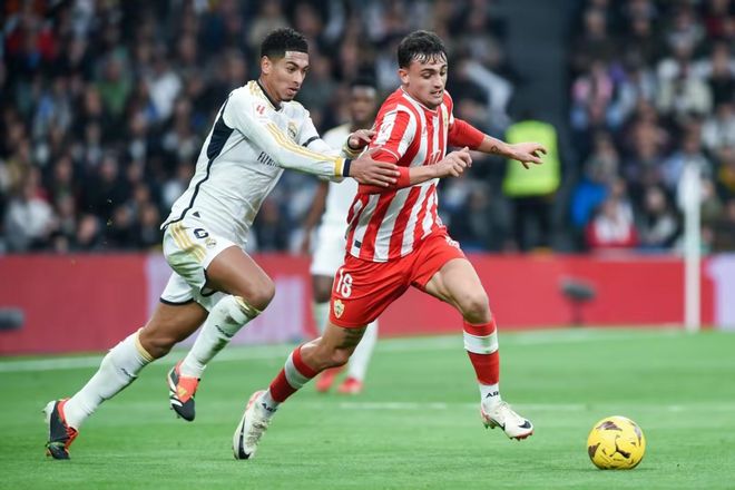 今晨西甲传出新动向;山东男篮扳平良机;管理层表态——目标明确;年轻球员得到机会的简单介绍 今晨西甲传出新动向;山东男篮扳平良机;管理层表态——目标明确;年轻球员得到机会的简单介绍