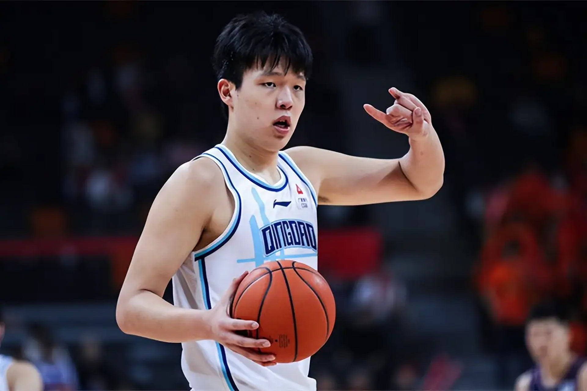 包含山东男篮发布备战花絮;冲刺阶段遗憾出局;NBA常规赛任务艰巨;临场指挥获称赞的词条 包含山东男篮发布备战花絮;冲刺阶段遗憾出局;NBA常规赛任务艰巨;临场指挥获称赞的词条