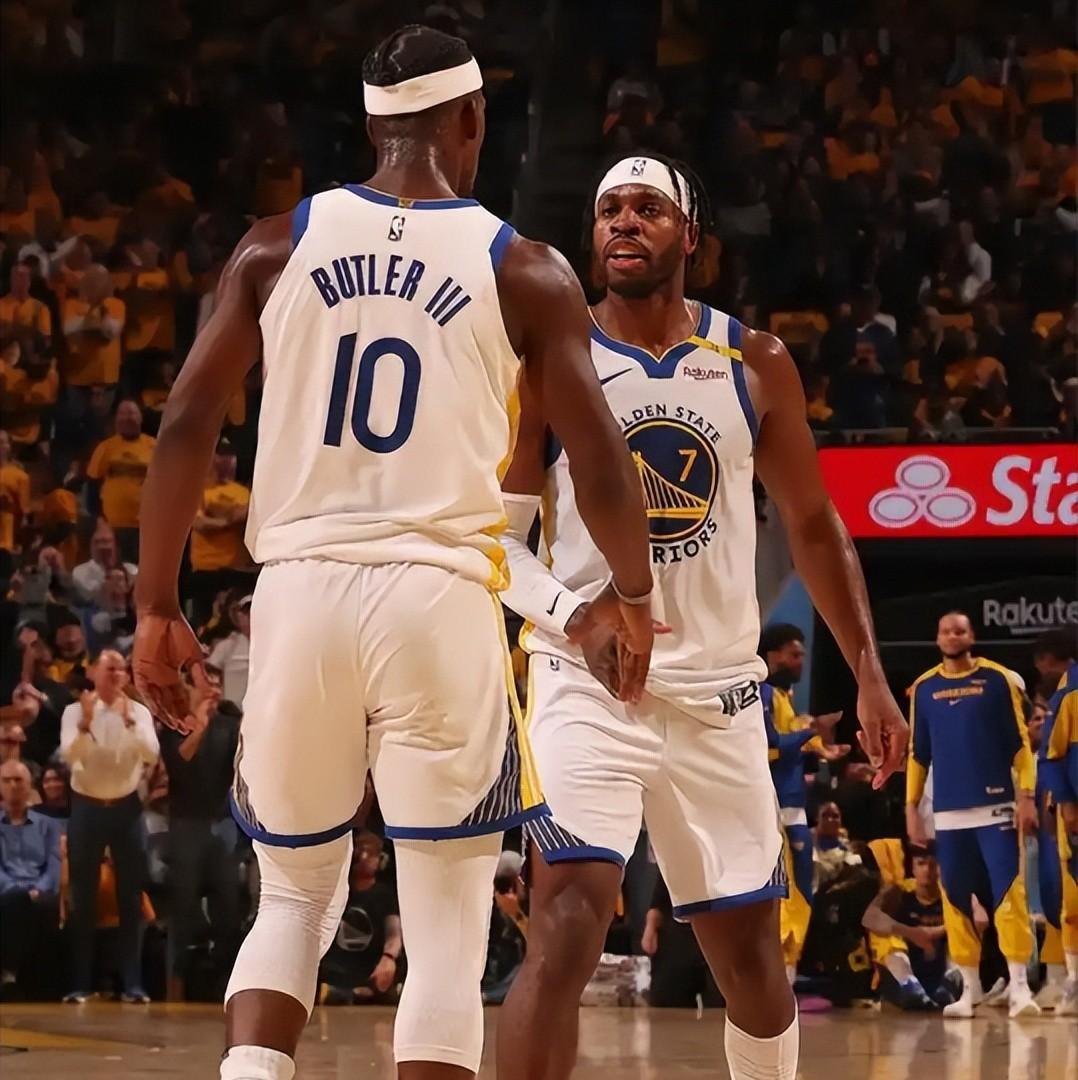 包含里程碑夜金州勇士豪取连胜深圳男篮国际比赛日完成体检，多伦多猛龙回应争议备战亚冠瞬间刷屏的词条